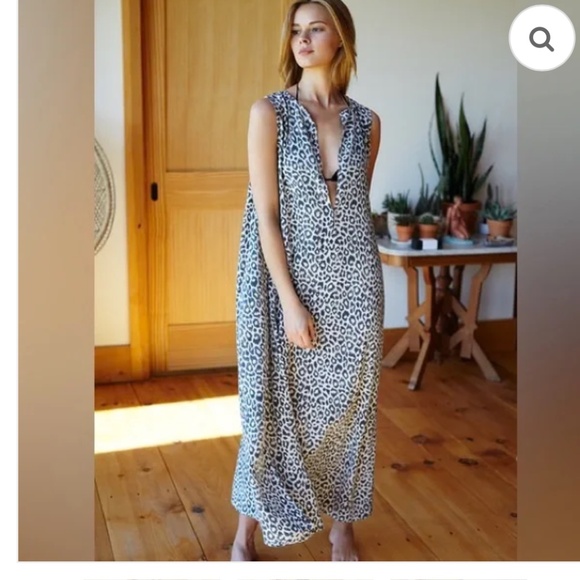 Emerson Fry India Collection SLEEVELESS CAFTAN - CHARCOAL LEOPARD
Size M/L - Picture 3 of 11